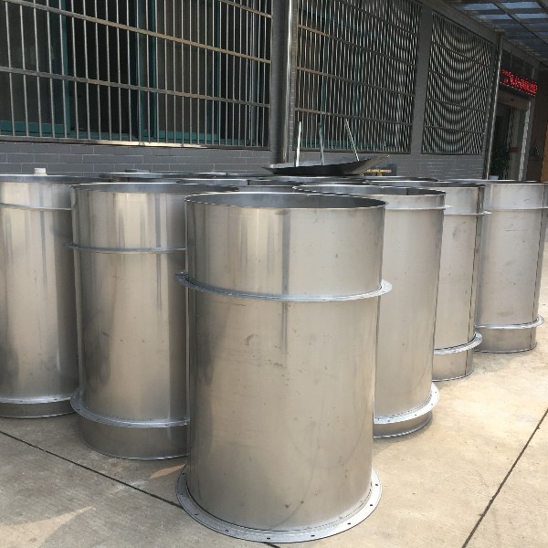 不銹鋼焊接風(fēng)管-3